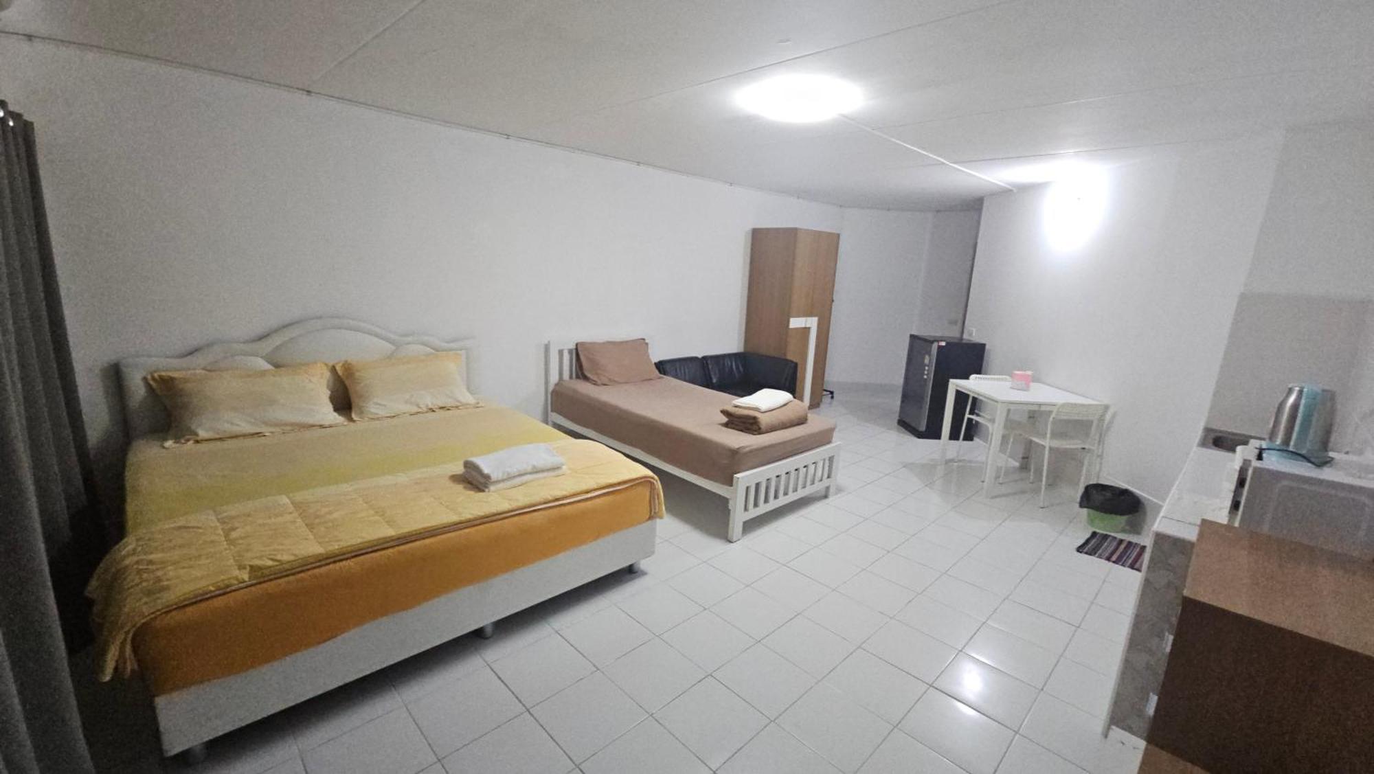 New Room Nonthaburi Buitenkant foto