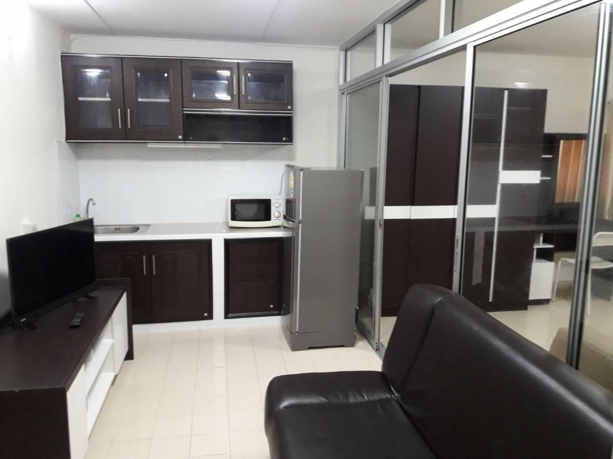 New Room Nonthaburi Buitenkant foto