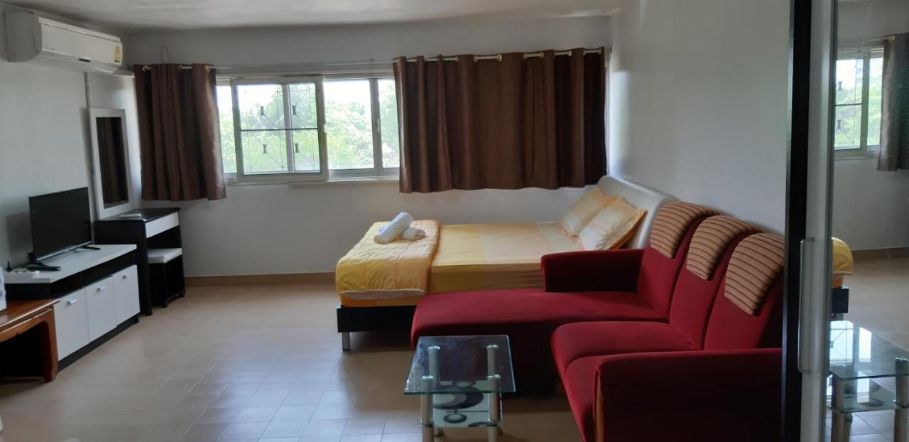 New Room Nonthaburi Buitenkant foto